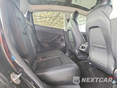 Zdjęcie 10 z 12 samochodu: 2021 TESLA MODEL Y VIN:5YJYGDEE1MF085917 - miniatura