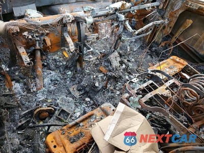 Zdjęcie 8 z 11 samochodu: 2022 RAM 2500 UTILITY / SERVICE TRUCK VIN:3C7WR5HJ8NG213777 - miniatura