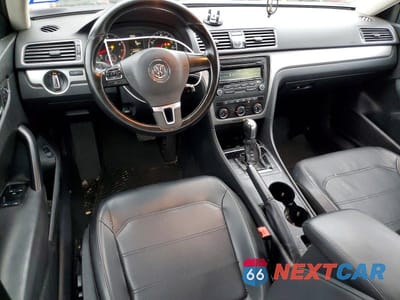 Zdjęcie 8 z 12 samochodu: 2015 VOLKSWAGEN PASSAT S VIN:1VWAT7A34FC002691 - miniatura