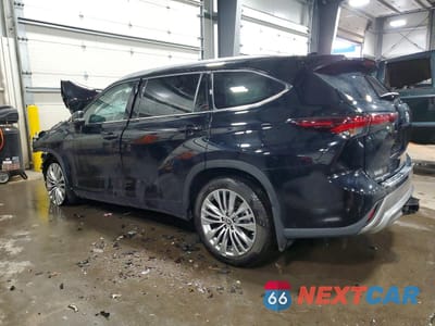 Drugie zdjęcie samochodu z przodu: 2025 TOYOTA HIGHLANDER VIN:5TDKDRBH1SS576555 - miniatura