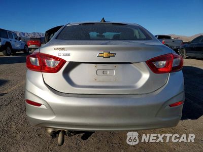 Zdjęcie 6 z 13 samochodu: 2017 CHEVROLET CRUZE LS VIN:3G1BC5SM6HS571938 - miniatura