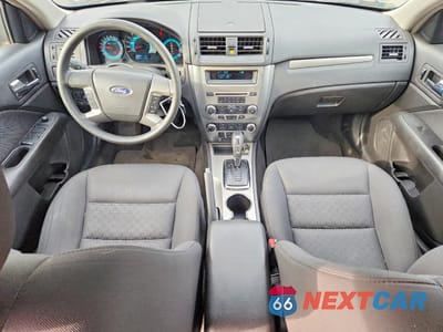 Zdjęcie 8 z 12 samochodu: 2010 FORD FUSION SE VIN:3FAHP0HA7AR158645 - miniatura