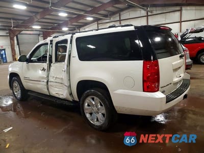Drugie zdjęcie samochodu z przodu: 2014 GMC YUKON XL K1500 SLT VIN:1GKS2KE75ER220939 - miniatura