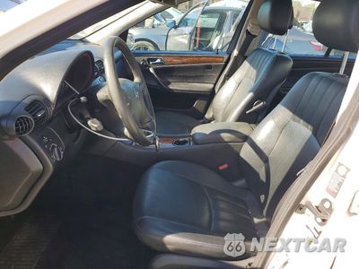 Zdjęcie 7 z 12 samochodu: 2007 MERCEDES-BENZ C 280 VIN:WDBRF54H17A922217 - miniatura