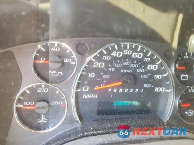 Zdjęcie 9 z 13 samochodu: 2009 CHEVROLET EXPRESS 2500 UTILITY / SERVICE VAN VIN:1GCGG25C591121798 - miniatura