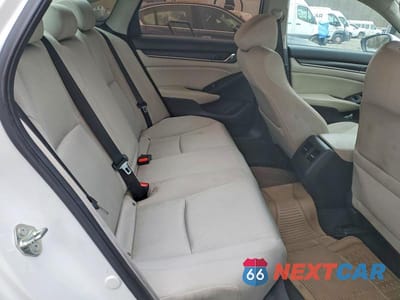 Zdjęcie 10 z 11 samochodu: 2018 HONDA ACCORD EX VIN:1HGCV1F44JA028346 - miniatura