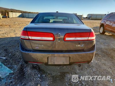 Zdjęcie 6 z 12 samochodu: 2010 LINCOLN MKZ VIN:3LNHL2GC4AR624614 - miniatura
