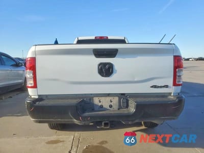 Zdjęcie 6 z 12 samochodu: 2023 RAM 2500 TRADESMAN VIN:3C6UR5HL0PG565963 - miniatura