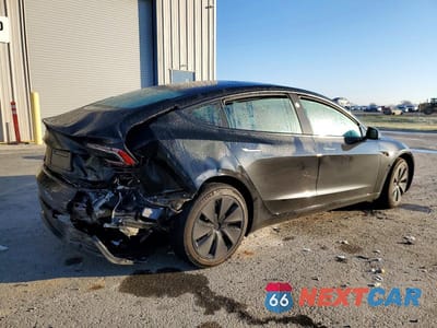 Trzecie zdjęcie samochodu z tyłu: 2026 TESLA MODEL 3 VIN:5YJ3E1EA9TF131956 - miniatura