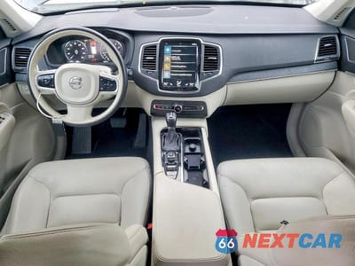 Zdjęcie 8 z 11 samochodu: 2020 VOLVO XC90 T6 MOMENTUM VIN:YV4A22PK4L1619066 - miniatura