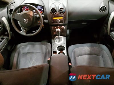 Zdjęcie 8 z 14 samochodu: 2013 NISSAN ROGUE S VIN:JN8AS5MV2DW642518 - miniatura
