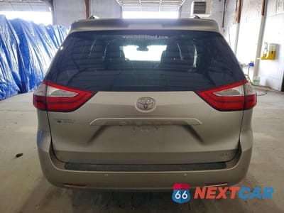 Zdjęcie 6 z 13 samochodu: 2015 TOYOTA SIENNA XLE VIN:5TDYK3DC7FS605609 - miniatura