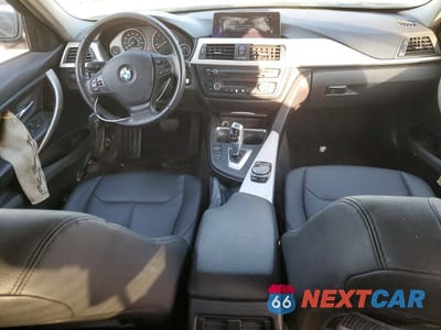 Zdjęcie 8 z 12 samochodu: 2014 BMW 320 I VIN:WBA3B1C54EP679299 - miniatura