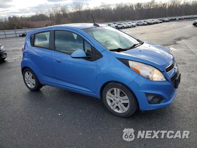 Czwarte zdjęcie samochodu z boku: 2015 CHEVROLET SPARK 1LT VIN:KL8CD6S9XFC760050 - miniatura