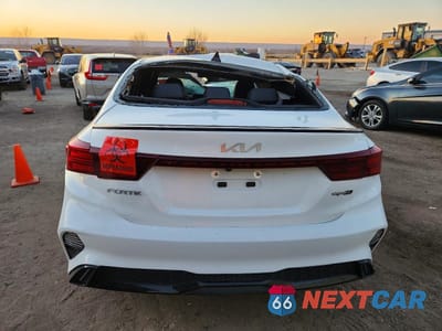 Zdjęcie 6 z 13 samochodu: 2024 KIA FORTE GT LINE VIN:3KPF54AD6RE747594 - miniatura