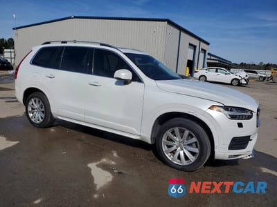 Czwarte zdjęcie samochodu z boku: 2016 VOLVO XC90 T6 VIN:YV4A22PK8G1075807 - miniatura