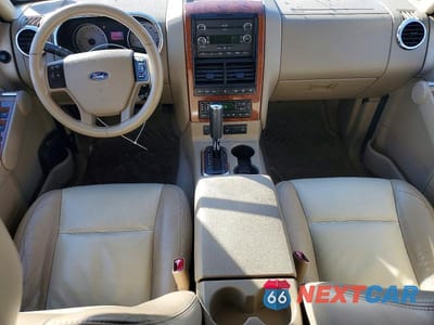 Zdjęcie 8 z 13 samochodu: 2008 FORD EXPLORER EDDIE BAUER VIN:1FMEU74E58UA42849 - miniatura
