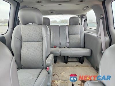 Zdjęcie 10 z 13 samochodu: 2007 CHEVROLET UPLANDER LT VIN:1GNDV33147D110147 - miniatura