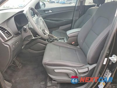 Zdjęcie 7 z 11 samochodu: 2019 HYUNDAI TUCSON SE VIN:KM8J23A46KU021301 - miniatura