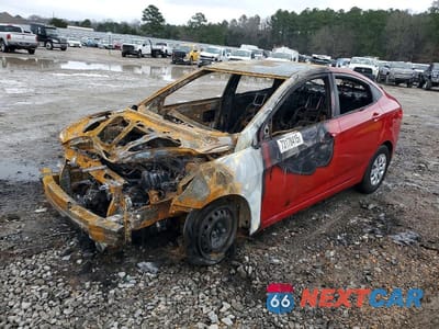 2015 HYUNDAI ACCENT GLS KMHCT4AE9FU847361 - główne zdjęcie licytacji z USA - miniatura