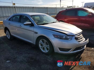 Czwarte zdjęcie samochodu z boku: 2018 FORD TAURUS SEL VIN:1FAHP2E82JG131034 - miniatura