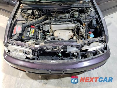 Zdjęcie 11 z 12 samochodu: 1997 HONDA ACCORD SE VIN:1HGCD5600VA085186 - miniatura