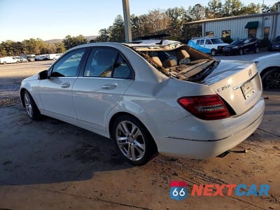 Drugie zdjęcie samochodu z przodu: 2013 MERCEDES-BENZ C 250 VIN:WDDGF4HB2DA780034 - miniatura