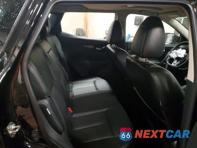 Zdjęcie 11 z 12 samochodu: 2022 NISSAN ROGUE SPORT SL VIN:JN1BJ1CW3NW482613 - miniatura