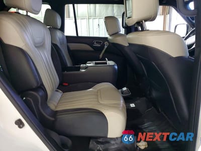 Zdjęcie 11 z 14 samochodu: 2019 INFINITI QX80 LUXE VIN:JN8AZ2NE4K9238091 - miniatura