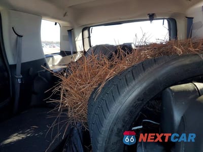 Zdjęcie 10 z 13 samochodu: 2019 GMC YUKON SLT VIN:1GKS2BKJ7KR169200 - miniatura