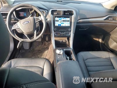 Zdjęcie 8 z 15 samochodu: 2018 FORD FUSION SE VIN:3FA6P0HD9JR176078 - miniatura