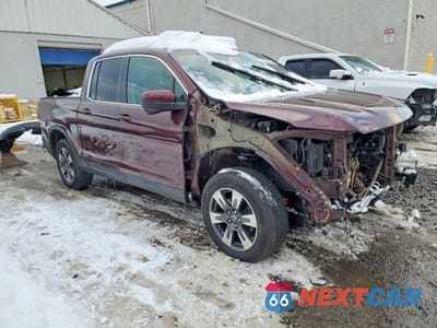 Czwarte zdjęcie samochodu z boku: 2017 HONDA RIDGELINE RTL VIN:5FPYK3F68HB034315 - miniatura