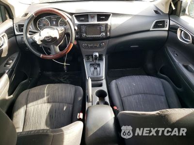Zdjęcie 8 z 13 samochodu: 2017 NISSAN SENTRA S VIN:3N1AB7AP7HL649833 - miniatura