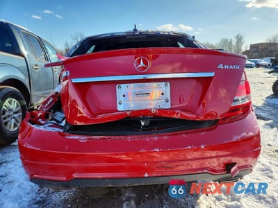 Zdjęcie 6 z 12 samochodu: 2012 MERCEDES-BENZ C 300 4MATIC VIN:WDDGF8BB7CR209137 - miniatura