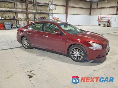 Czwarte zdjęcie samochodu z boku: 2010 NISSAN MAXIMA 3.5 S VIN:1N4AA5AP7AC803114 - miniatura