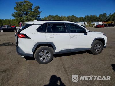 Trzecie zdjęcie samochodu z tyłu: 2023 TOYOTA RAV4 XLE VIN:2T3W1RFVXPW245828 - miniatura