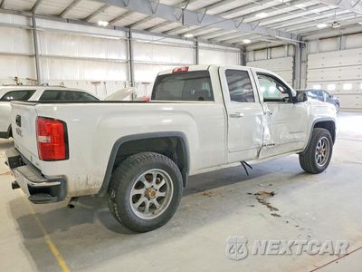 Trzecie zdjęcie samochodu z tyłu: 2015 GMC SIERRA K1500 SLT VIN:1GTV2VEC0FZ176132 - miniatura