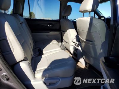 Zdjęcie 11 z 14 samochodu: 2017 HONDA PILOT EX VIN:5FNYF5H34HB040706 - miniatura