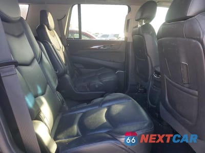Zdjęcie 11 z 13 samochodu: 2019 CADILLAC ESCALADE LUXURY VIN:1GYS4BKJ3KR194014 - miniatura