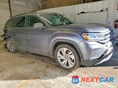 Czwarte zdjęcie samochodu z boku: 2023 VOLKSWAGEN ATLAS SE VIN:1V2HR2CA9PC531536 - miniatura
