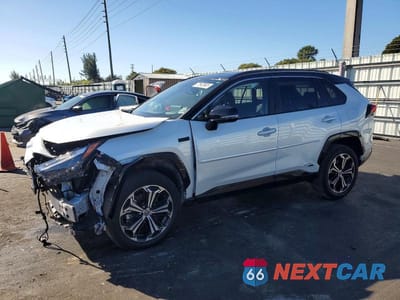 2024 TOYOTA RAV4 PRIME XSE JTMFB3FV1RD187490 - główne zdjęcie licytacji z USA - miniatura