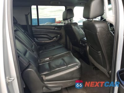 Zdjęcie 11 z 13 samochodu: 2019 CHEVROLET SUBURBAN C1500 LT VIN:1GNSCHKC6KR201509 - miniatura