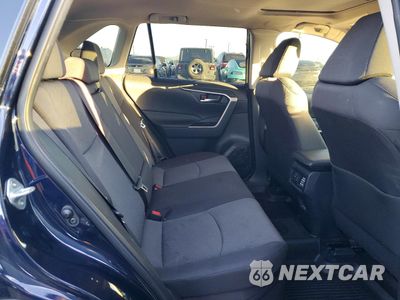 Zdjęcie 11 z 13 samochodu: 2024 TOYOTA RAV4 XLE VIN:JTMRWRFV4RD253857 - miniatura