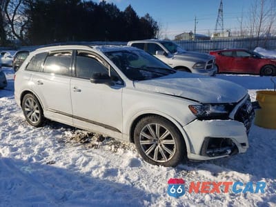 Czwarte zdjęcie samochodu z boku: 2020 AUDI SQ7 PREMIUM PLUS VIN:WA1AWAF71LD008547 - miniatura