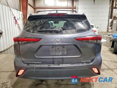 Zdjęcie 6 z 13 samochodu: 2020 TOYOTA HIGHLANDER XLE VIN:5TDGZRBHXLS521885 - miniatura