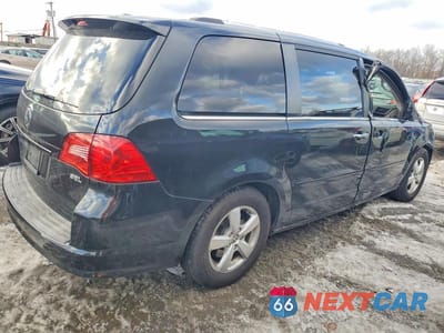 Trzecie zdjęcie samochodu z tyłu: 2012 VOLKSWAGEN ROUTAN SEL PREMIUM VIN:2C4RVADG2CR355946 - miniatura