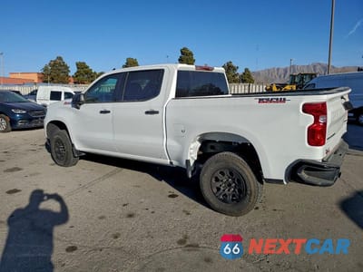 Drugie zdjęcie samochodu z przodu: 2025 CHEVROLET SILVERADO K1500 TRAIL BOSS CUSTOM VIN:3GCUKCED4SG361576 - miniatura