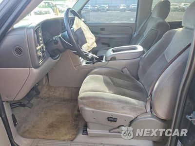 Zdjęcie 7 z 12 samochodu: 2005 GMC YUKON VIN:1GKEK13T05J259721 - miniatura