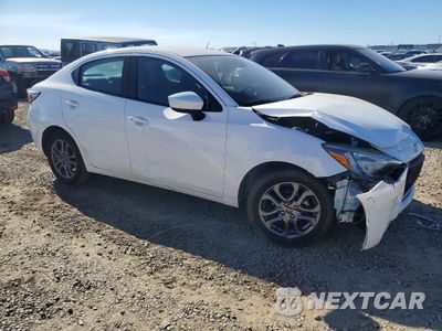 Czwarte zdjęcie samochodu z boku: 2019 TOYOTA YARIS L VIN:3MYDLBYV4KY525867 - miniatura