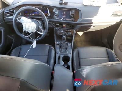 Zdjęcie 8 z 11 samochodu: 2024 VOLKSWAGEN JETTA SE VIN:3VWEM7BU8RM049263 - miniatura